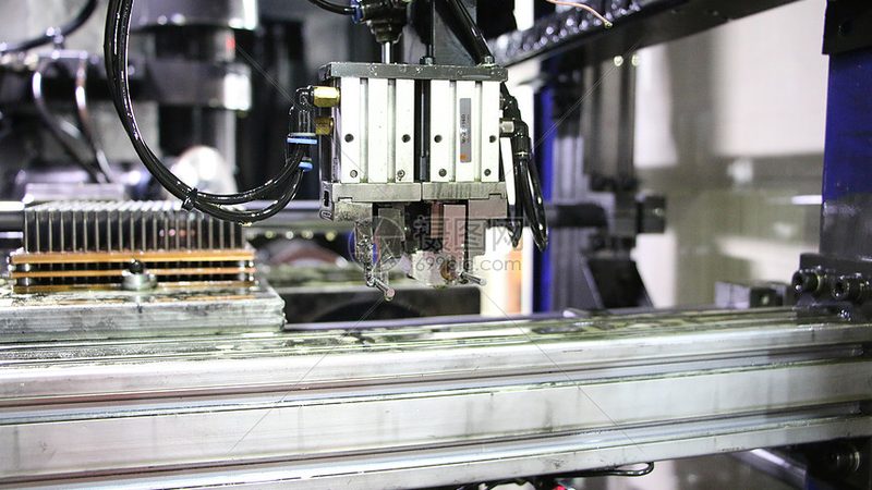 小型数控车铣复合机床安装步骤详解